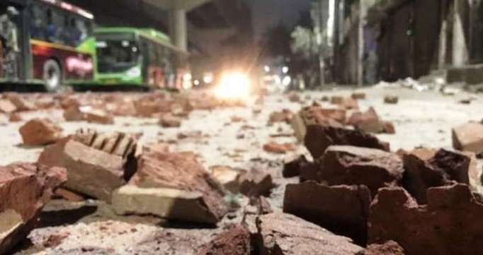दिल्लीतील दंगलीत 10 जणांचा मृत्यू, जाफ्राबादमधील आंदोलकांना हटवले दिल्लीतील दंगलीत 10 जणांचा मृत्यू, जाफ्राबादमधील आंदोलकांना हटवले