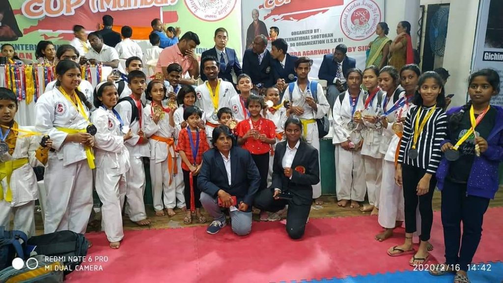 वुसू इंटरनॅशनल मार्शल आर्ट्सच्या विद्यार्थ्यांचे आंतरराष्ट्रीय कराटे स्पर्धेत यश वुसू इंटरनॅशनल मार्शल आर्ट्सच्या विद्यार्थ्यांचे आंतरराष्ट्रीय कराटे स्पर्धेत यश