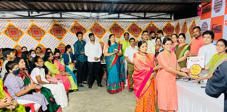 महाराष्ट्र नवनिर्माण सेनेच्या स्पर्धांना महिलांचा उत्स्फूर्त प्रतिसाद महाराष्ट्र नवनिर्माण सेनेच्या स्पर्धांना महिलांचा उत्स्फूर्त प्रतिसाद