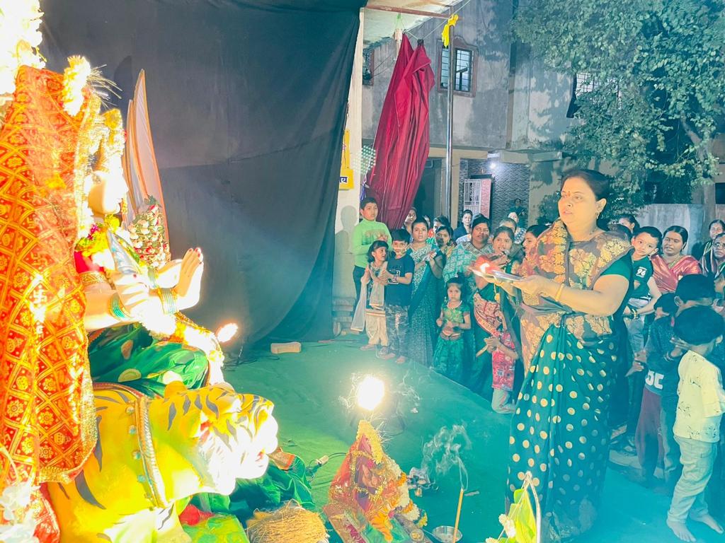 अनंतनगरमध्ये गरबा, भोंडला व नृत्य स्पर्धा उत्साहात