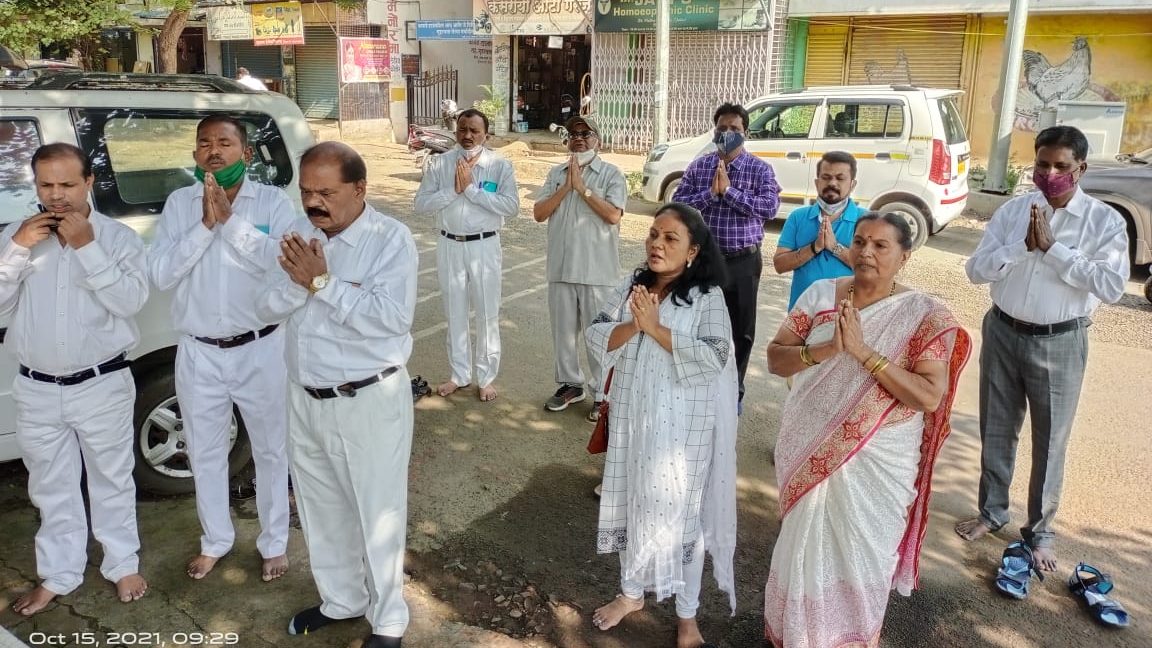 चिंचवडगावातील प्रबुद्ध संघात धम्मचक्र परिवर्तनदिन उत्साहात साजरा चिंचवडगावातील प्रबुद्ध संघात धम्मचक्र परिवर्तनदिन उत्साहात साजरा