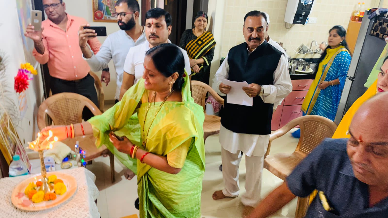 खांडल विप्र बंधू सेवा ट्रस्टतर्फे उन्नती फाउंडेशनच्या अध्यक्षा कुंदा भिसे यांचा सन्मान