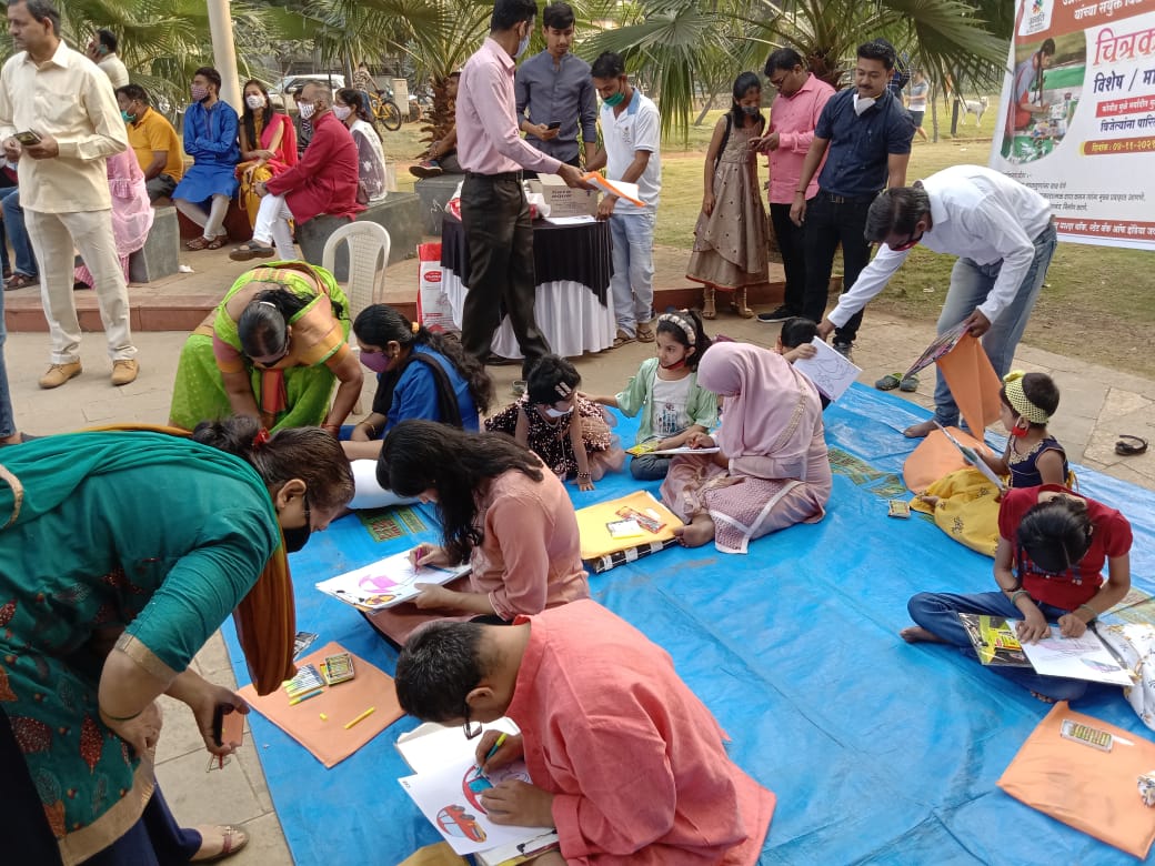 पिंपळे सौदागरमध्ये दिव्यांग मुलांनी घेतला चित्रकला स्पर्धेचा आनंद