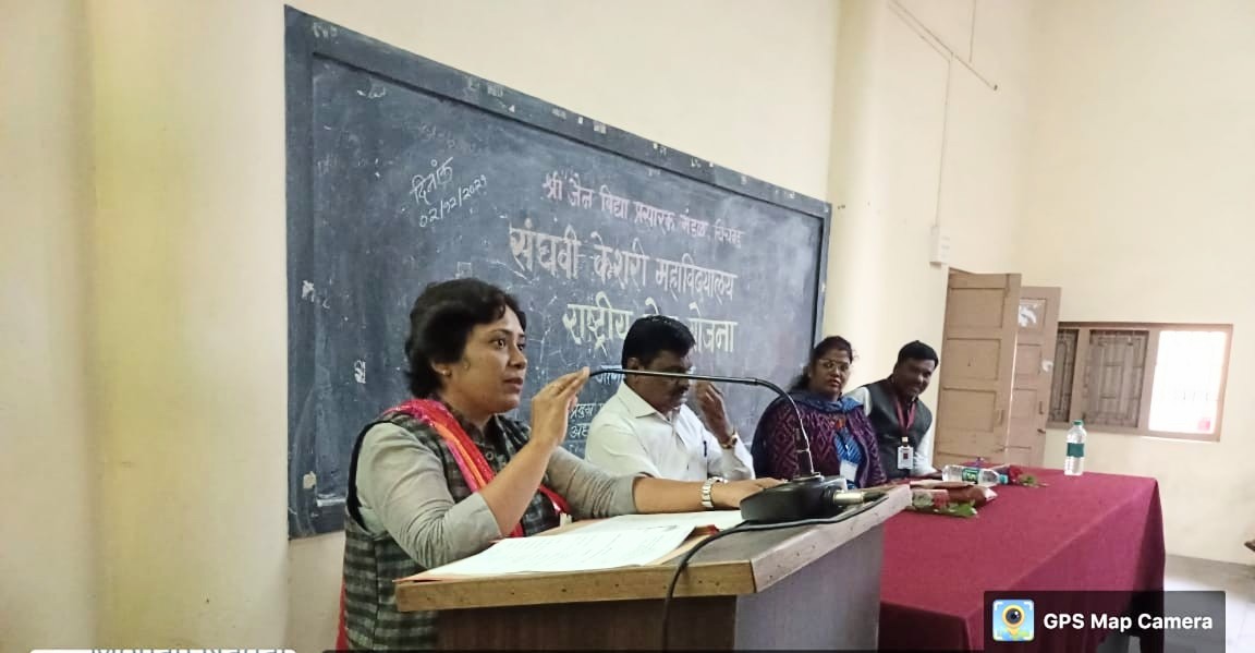 युवकांनी सुरक्षित राहून जीवनाचा आनंद घ्यावा | मंथन फाउंडेशनच्या अध्यक्षा आशा भट्ट यांचे आवाहन