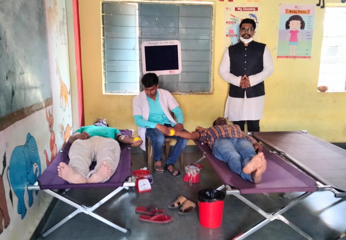 आरोग्याची नियमित तपासणी होणे गरजेचे – डॉ. अक्षय माने