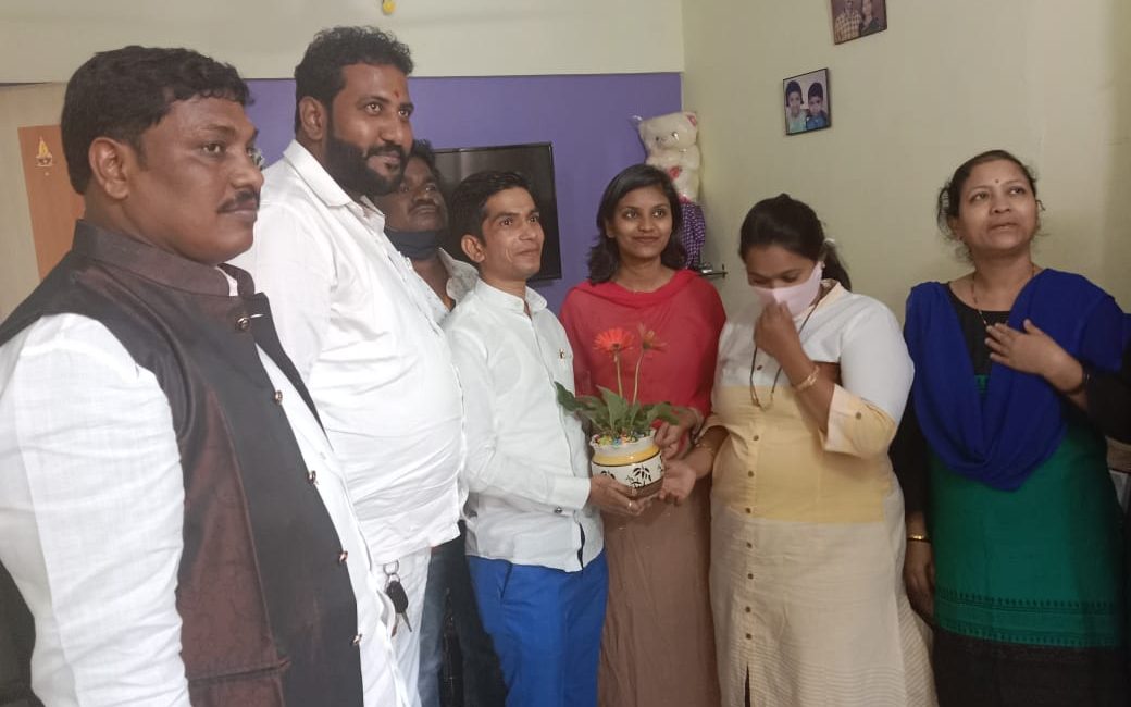मातंग समाजातील पहिली महिला आयपीेएस अधिकारी भावना यादव यांचा सन्मान