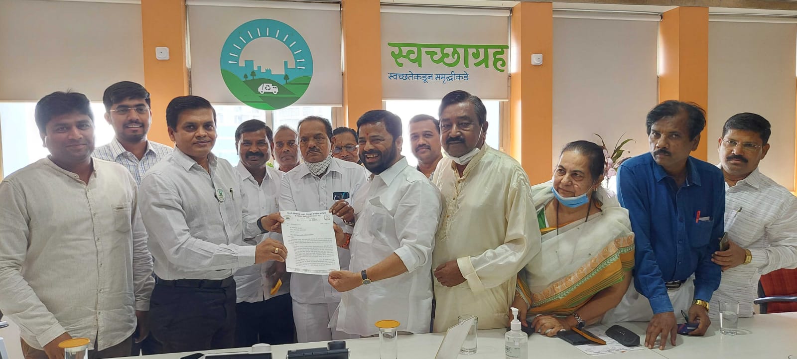 नागरिकांना भेडसावणारे प्रश्न आयुक्त व प्रशासक राजेश पाटील यांनी ताबडतोब सोडवावेत : डॉ. कैलास कदम