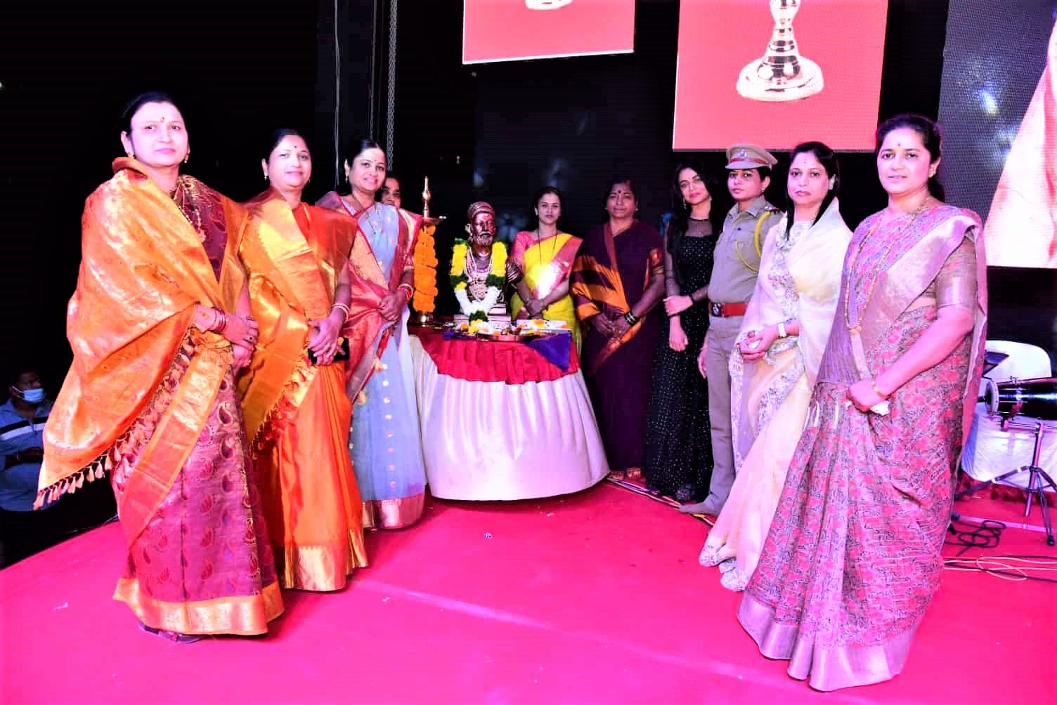 सावित्रीची लेक कुंदाताई या शेकडो महिलांचा आधारवड – अश्विनी जगताप