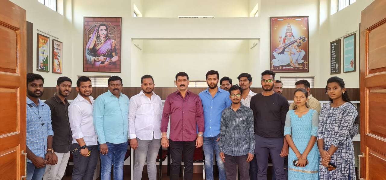 रहाटणीतील ज्येष्ठ नागरिक विरंगुळा केंद्र व राजमाता जिजाऊ अभ्यासिकेचे उद्घाटन