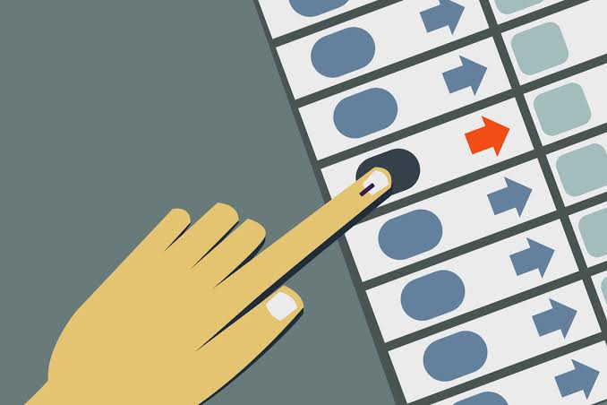 महापालिका व जिल्हा परिषद निवडणुका पुढे जाण्याची शक्यता महापालिका व जिल्हा परिषद निवडणुका पुढे जाण्याची शक्यता