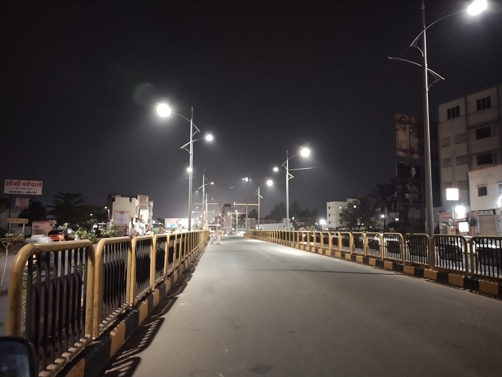 नऊ महिने बंद असलेले पथदिवे नऊ दिवसात सुरू