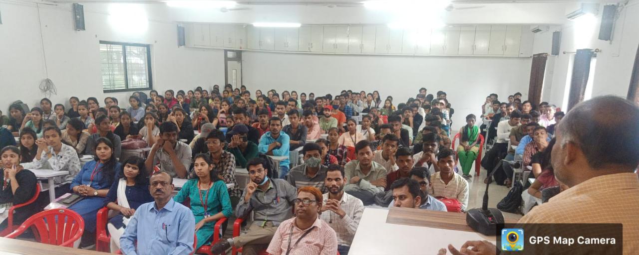 एस. एम. जोशी कॉलेजमध्ये आविष्कार संशोधन कार्यशाळा संपन्न 