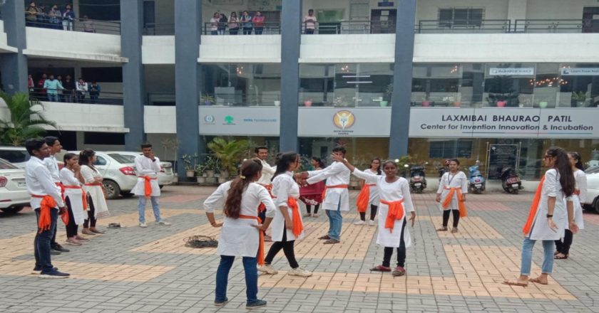 एस.एम. जोशी कॉलेजमध्ये राष्ट्रीय सेवा योजना दिन नाविण्यपूर्ण उपक्रमांनी साजरा