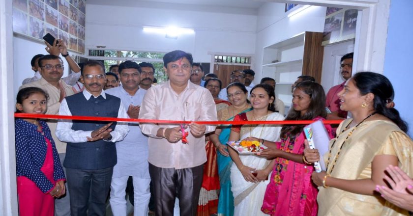 कर्मवीर जयंतीनिमित्त एस. एम. जोशी कॉलेजमध्ये विविध स्पर्धांचे आयोजन