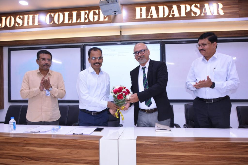 एस. एम. जोशी कॉलेजमध्ये सामाजिक सहिष्णुता दिवस संपन्न एस. एम. जोशी कॉलेजमध्ये सामाजिक सहिष्णुता दिवस संपन्न