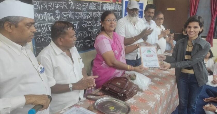 काळेवाडी ज्येष्ठ नागरिक संघाच्या दहावी व बारावी उत्तीर्ण नातवांचा गौरव सभारंभ उत्साहात 