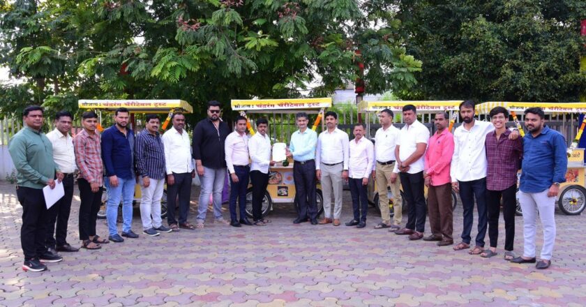 चंद्ररंग चॅरिटेबल ट्रस्टचा व्यावसायासाठी युवकांना ‘आधार’