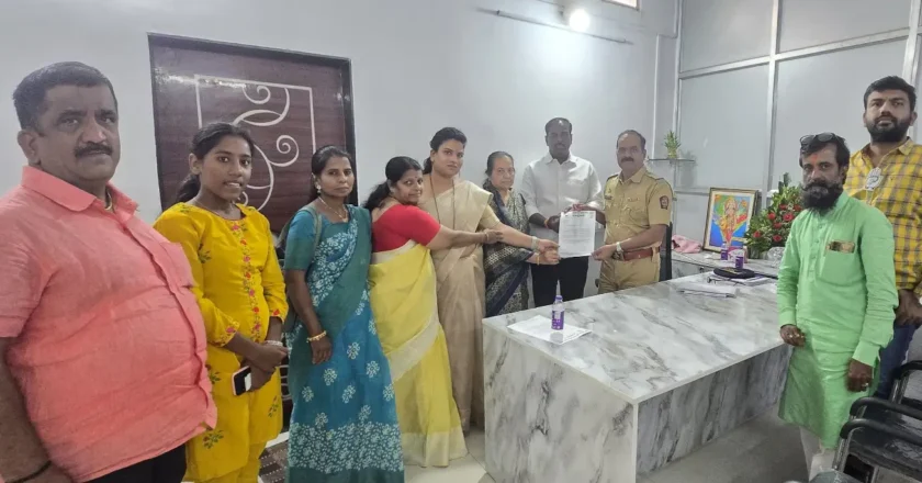 PIMPRI : भाजपचे खासदार धनंजय महाडिक यांच्यावर तात्काळ गुन्हा दाखल करा – महिला काँग्रेसच्या शहराध्यक्षा सायली नढे यांची मागणी