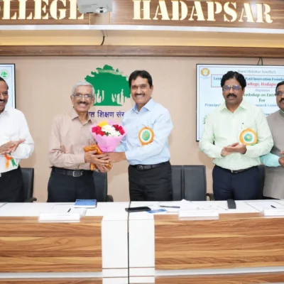 Hadapsar : एस. एम. जोशी कॉलेजमध्ये ‘उद्योजकता’ विषयावर एक दिवसीय कार्यशाळा संपन्न