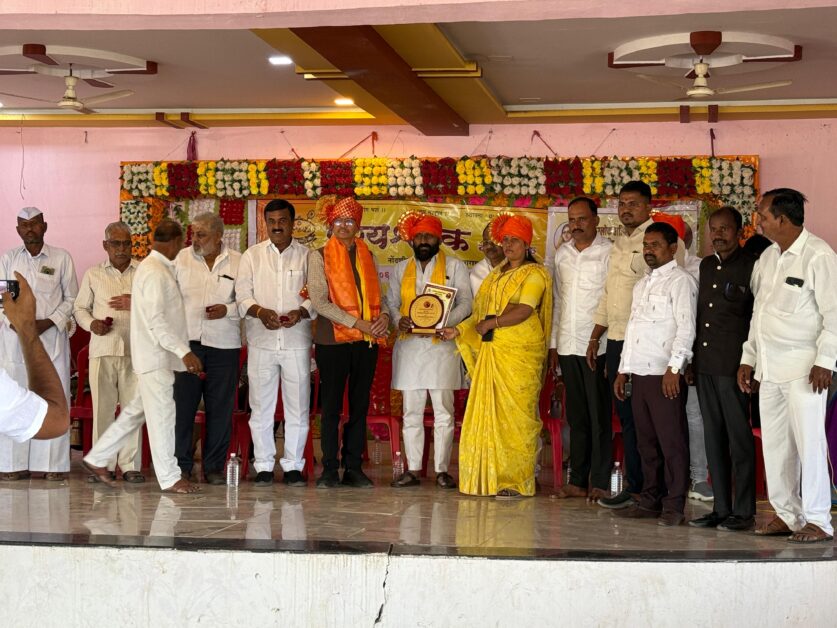 Ahilyanagar : अश्विनी नांगरे यांचा ‘राज्यस्तरीय आदर्श सरपंच’ पुरस्काराने गौरव 