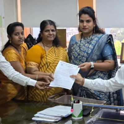 PCMC : आरोग्य व वैद्यकीय विभागातील कंत्राटी कर्मचाऱ्यांना आरोग्य विमा द्या