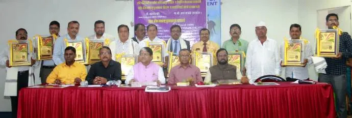 सामान्यातील दिव्यत्वाची प्रचिती अधोरेखित करणारा सामाजिक विभुतीयोग प्रेरणादायी - डॉ. सदानंद मोरे सामान्यातील दिव्यत्वाची प्रचिती अधोरेखित करणारा सामाजिक विभुतीयोग प्रेरणादायी - डॉ. सदानंद मोरे