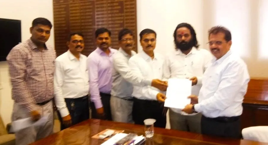 साधू व देवतांचा अवमान करणारा दबंग ३ चित्रपट प्रदर्शित न करण्याची मागणी 