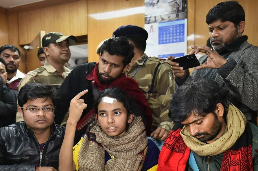 #JNU_Attack: जेएनयू हिंसाचाराचा डाव्या संघटनांवरच ठपका #JNU_Attack: जेएनयू हिंसाचाराचा डाव्या संघटनांवरच ठपका