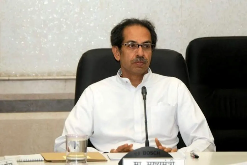 मुंबईतील नामवंत डॉक्टर्स 'कोरोना' लढाईत शासनाबरोबर; टास्क फोर्स, हॉटलाईनद्वारे मार्गदर्शन करणार; मुख्यमंत्र्यांच्या आवाहनाला प्रतिसाद मुंबईतील नामवंत डॉक्टर्स 'कोरोना' लढाईत शासनाबरोबर; टास्क फोर्स, हॉटलाईनद्वारे मार्गदर्शन करणार; मुख्यमंत्र्यांच्या आवाहनाला प्रतिसाद