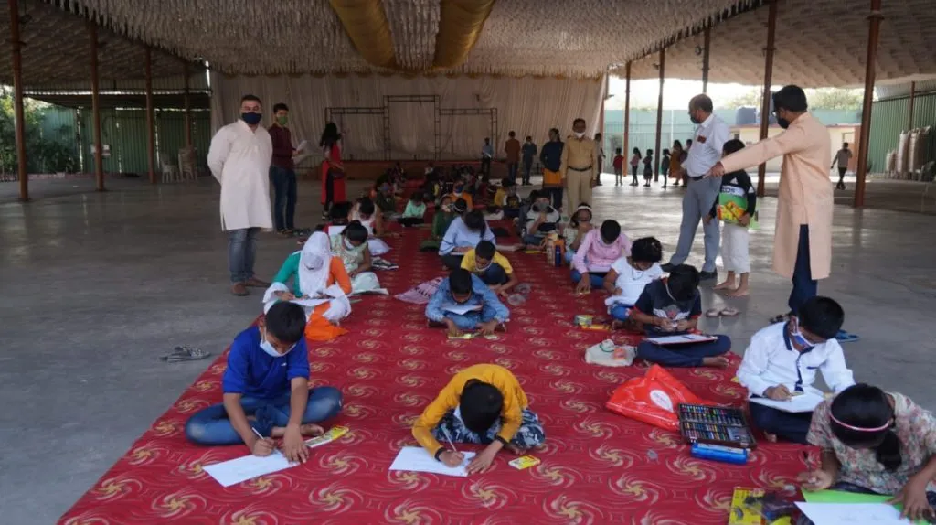 प्रजासत्ताक दिनानिमित्त काळेवाडी रेसिडेंट वेलफेअर असोसिएशन तर्फे चित्रकला स्पर्धा | ५२० विद्यार्थ्यांचा सहभाग