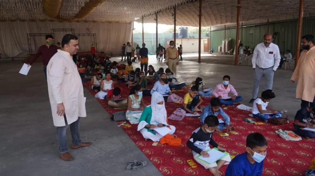 प्रजासत्ताक दिनानिमित्त काळेवाडी रेसिडेंट वेलफेअर असोसिएशन तर्फे चित्रकला स्पर्धा | ५२० विद्यार्थ्यांचा सहभाग