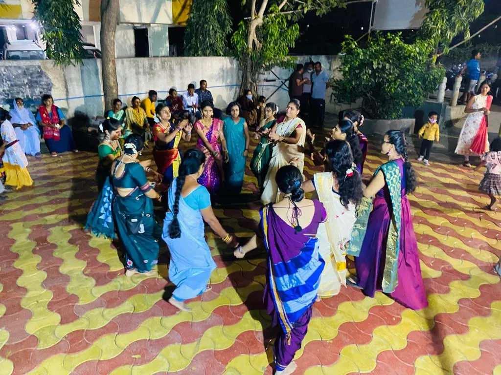 अनंतनगरमध्ये गरबा, भोंडला व नृत्य स्पर्धा उत्साहात