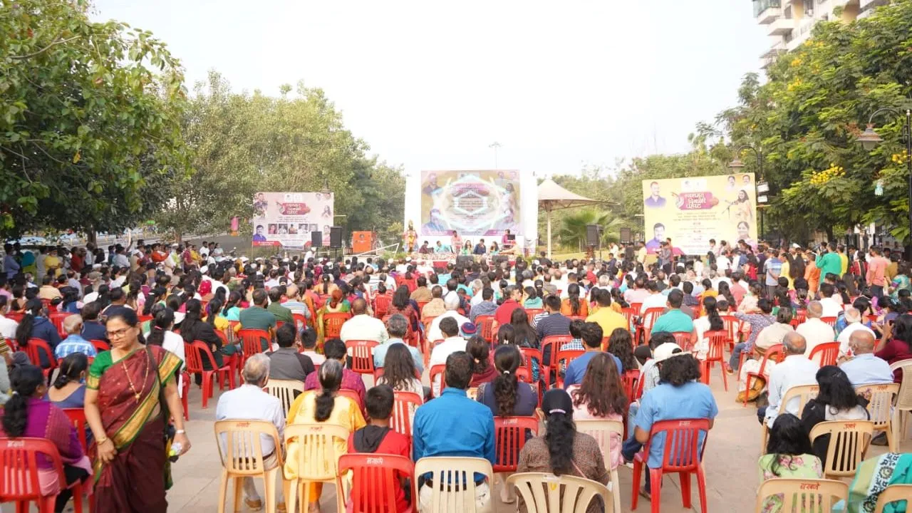 पिंपळे सौदागरमध्ये संगीत सुरांनी दिवाळी पहाट उत्साहात साजरी पिंपळे सौदागरमध्ये संगीत सुरांनी दिवाळी पहाट उत्साहात साजरी
