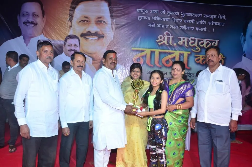 सामाजिक कार्यकर्ते मधुकर नाना काळे यांचा वाढदिवस विविध उपक्रमांनी साजरा सामाजिक कार्यकर्ते मधुकर नाना काळे यांचा वाढदिवस विविध उपक्रमांनी साजरा