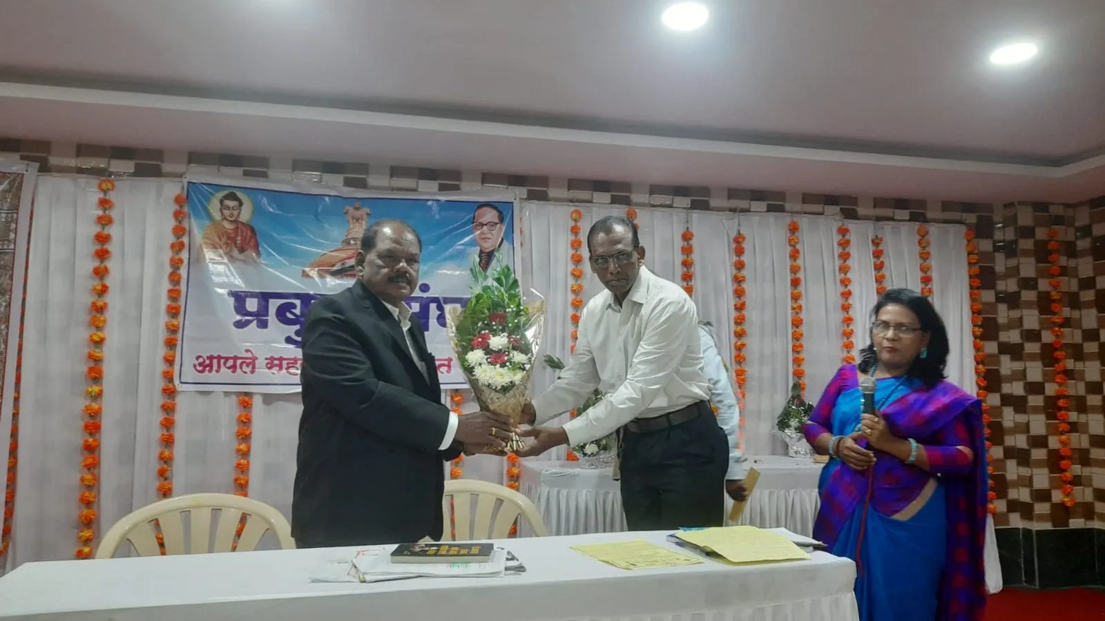 संविधान किती ही चांगले असले, तरी राज्यकर्ते त्याचा गैरवापर करतात - अॅड. सतीश कांबीये संविधान किती ही चांगले असले, तरी राज्यकर्ते त्याचा गैरवापर करतात - अॅड. सतीश कांबीये