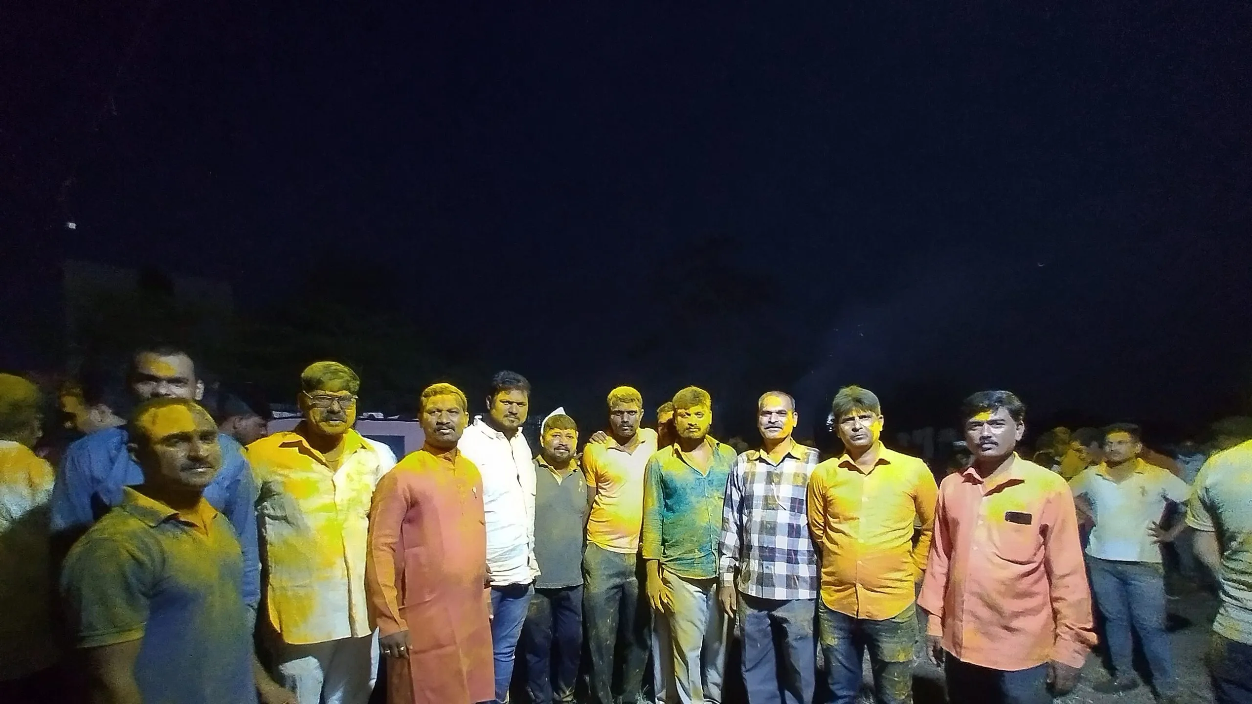 दिवाळी पाडवानिमित्त श्री विठ्ठल बिरुदेव भाकणूक व परजेचा कार्यक्रम उत्साहात दिवाळी पाडवानिमित्त श्री विठ्ठल बिरुदेव भाकणूक व परजेचा कार्यक्रम उत्साहात