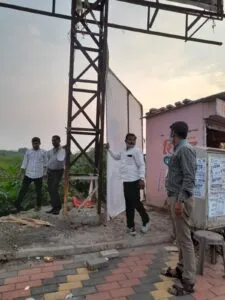 भाजपचे आमदार महेश लांडगे यांच्या वाढदिवसानिमित्त लावलेल्या बेकायदा फलकांवर कारवाई