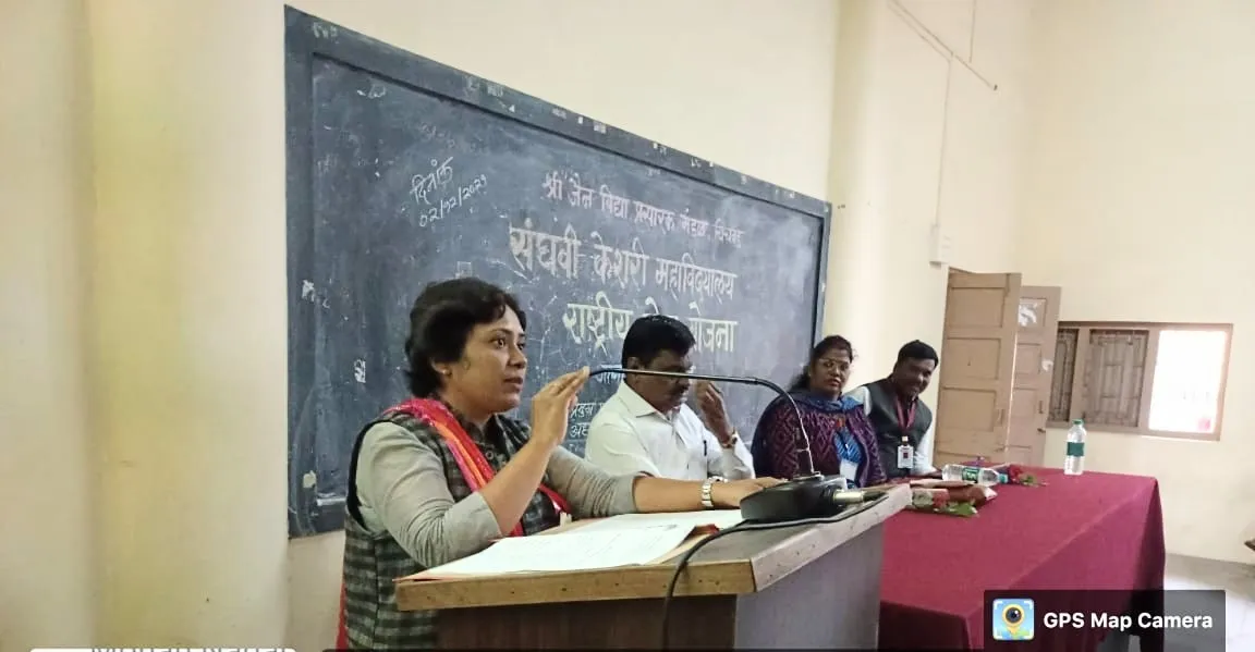 युवकांनी सुरक्षित राहून जीवनाचा आनंद घ्यावा | मंथन फाउंडेशनच्या अध्यक्षा आशा भट्ट यांचे आवाहन