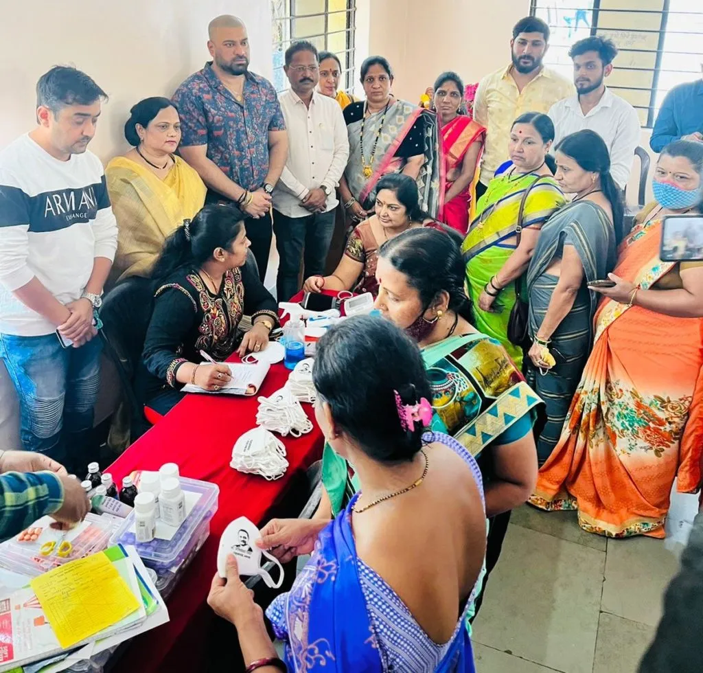राष्ट्रवादीच्या मोफत आरोग्य शिबिरास नागरिकांचा उत्स्फूर्त प्रतिसाद राष्ट्रवादीच्या मोफत आरोग्य शिबिरास नागरिकांचा उत्स्फूर्त प्रतिसाद