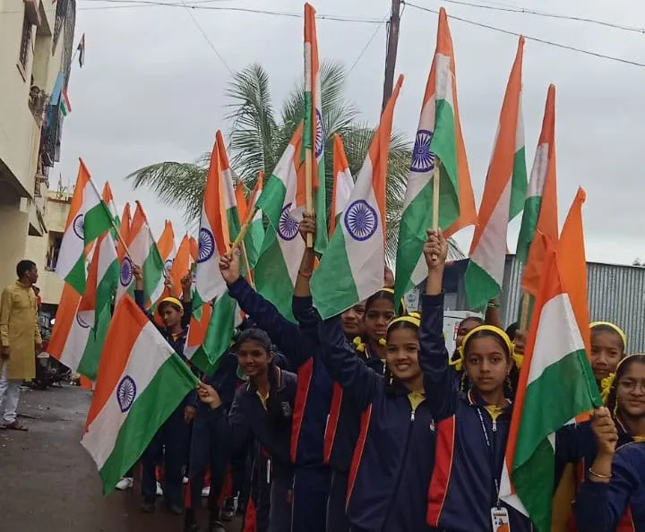 यशस्वी विद्यालयात स्वातंत्र्यदिन उत्साहात साजरा यशस्वी विद्यालयात स्वातंत्र्यदिन उत्साहात साजरा