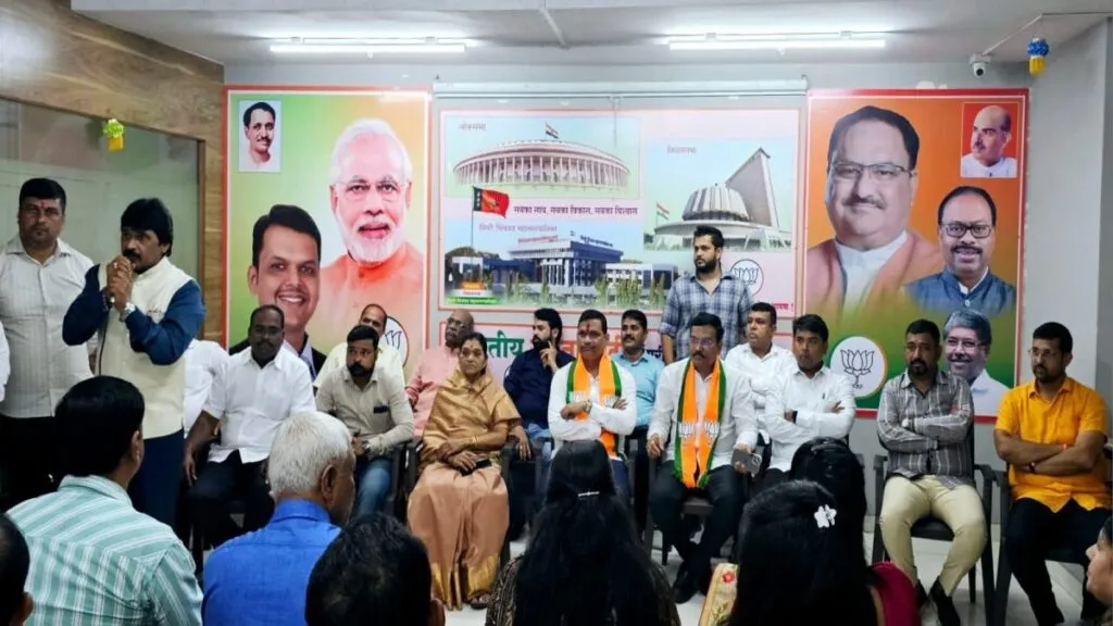 पिंपरी-चिंचवडमध्ये शत-प्रतिशत भाजप करण्यासाठी सर्वांना बरोबर घेऊन काम करणार - भाजप शहराध्यक्ष शंकर जगताप पिंपरी-चिंचवडमध्ये शत-प्रतिशत भाजप करण्यासाठी सर्वांना बरोबर घेऊन काम करणार - भाजप शहराध्यक्ष शंकर जगताप